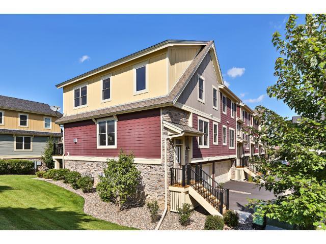 10751 Falling Water Ln in Woodbury, MN - Building Photo - Building Photo