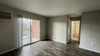 The Overlook at Clifton Apartments