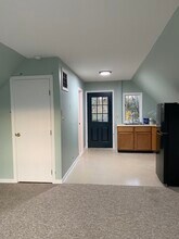 90 Shiloh Rd, Unit A in Durham, ME - Building Photo - Building Photo