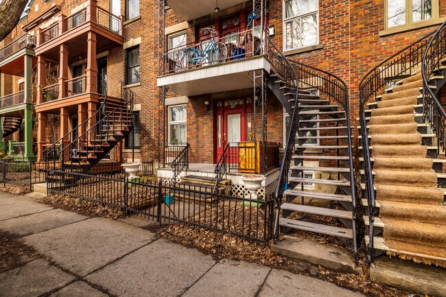 4271 Chapleau St in Montréal, QC - Building Photo - Building Photo