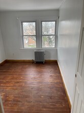 182-15 144th Ave-Unit -2nd floor in Queens, NY - Building Photo - Building Photo
