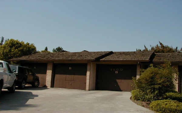 1600 Elizabeth Ct in Modesto, CA - Building Photo