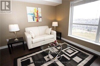 181 Village Green Square in Toronto, ON - Building Photo - Building Photo