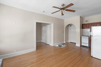 1145 W Morse Ave in Chicago, IL - Building Photo - Building Photo