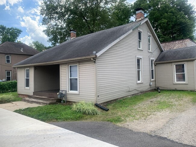 property at 336-338 N Kenton St