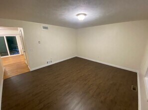 204 Betsinger Rd in Sherrill, NY - Building Photo - Building Photo