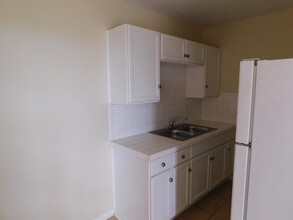 1206 Bundrant Dr-Unit -8 in Killeen, TX - Foto de edificio - Building Photo