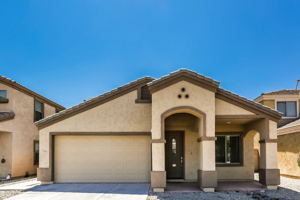 7224 S 56th Ln in Phoenix, AZ - Building Photo