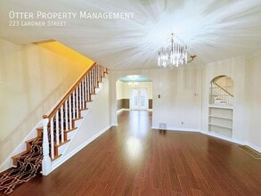 223 Lardner St in Philadelphia, PA - Building Photo - Building Photo