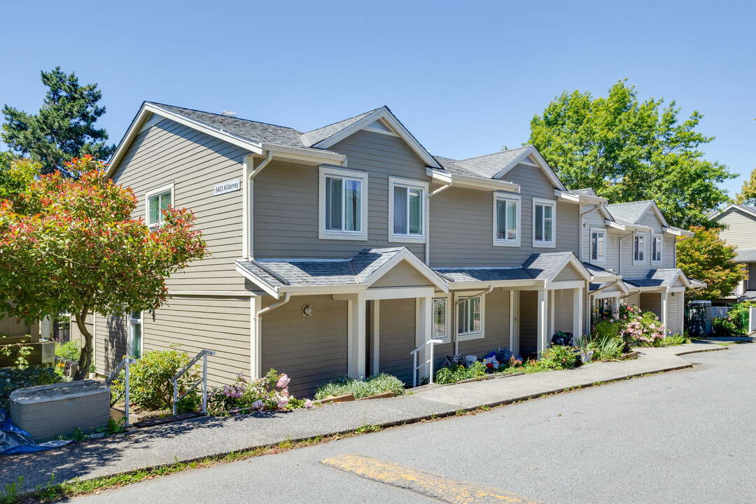 Dundee Court Co-Op in Vancouver, BC - Building Photo