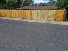 515 Margil St in San Antonio, TX - Building Photo