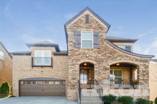 130 Cobbler Cir in Hendersonville, TN - Foto de edificio - Building Photo