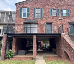 3091 Colonial Way in Atlanta, GA - Building Photo