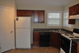 2293 Market Garden Ln in Lexington, KY - Building Photo - Building Photo