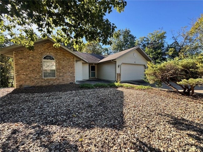 2 Brittany Ln in Bella Vista, AR - Building Photo - Building Photo