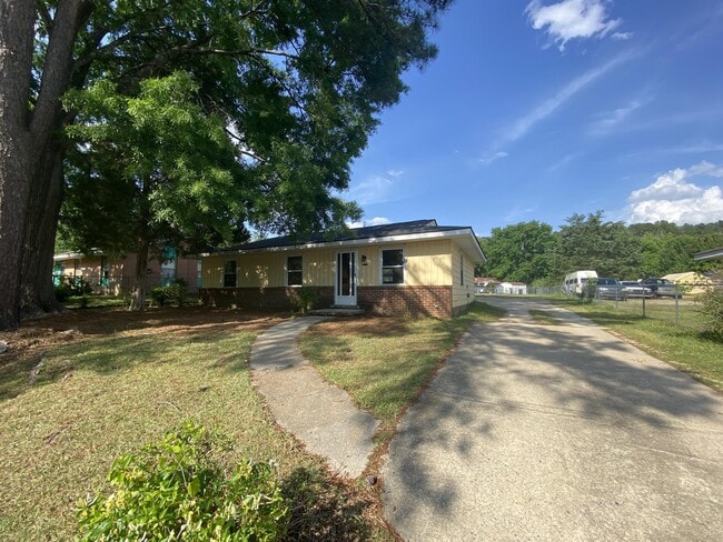 property at 717 Lunar Dr