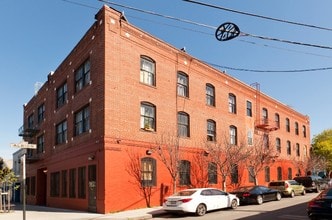 The Monastery in San Francisco, CA - Foto de edificio - Building Photo