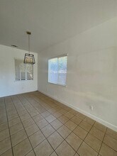 709 Woodacre Dr in Redding, CA - Building Photo - Building Photo
