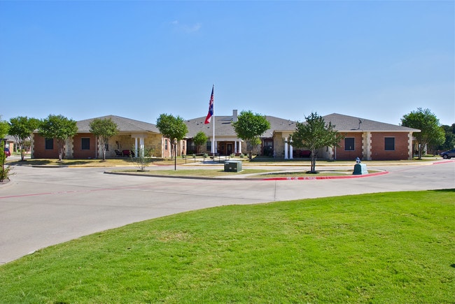 Autumn Oaks of Corinth in Corinth, TX - Foto de edificio - Building Photo