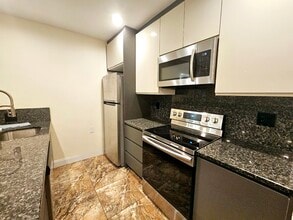 25 Saint Marys Ct, Unit 3 in Brookline, MA - Foto de edificio - Building Photo