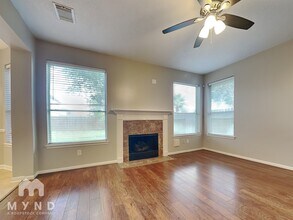3707 Lauderwood Ln in Katy, TX - Building Photo - Building Photo