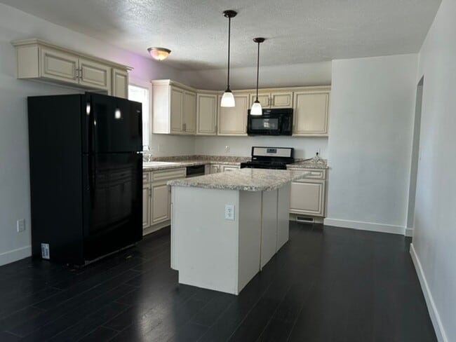 property at 53 N Chicago St