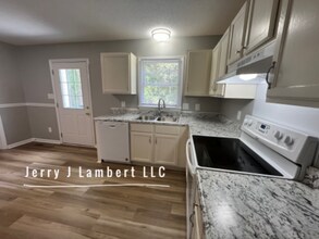 123 Old Stage Ct in Coats, NC - Building Photo - Building Photo