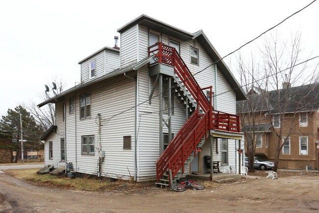 1806 Arlington Ave in Des Moines, IA - Building Photo - Building Photo