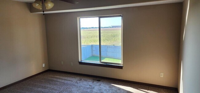 12601 E Willowgreen Cir in Wichita, KS - Building Photo - Building Photo