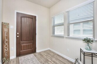 1736 Cherokee Nation Trl in Leander, TX - Building Photo - Building Photo