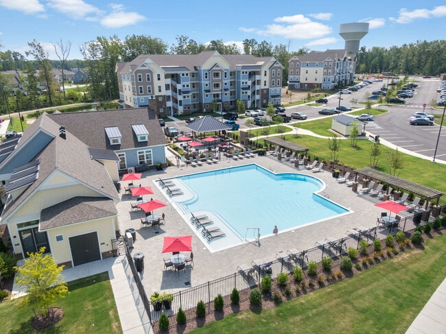 Glenmoor Oaks in Moseley, VA - Building Photo - Building Photo