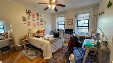 70 Queensberry St in Boston, MA - Foto de edificio - Building Photo