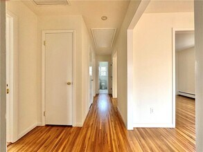 194 Park Ave-Unit -2nd Fl in Harrison, NY - Foto de edificio - Building Photo