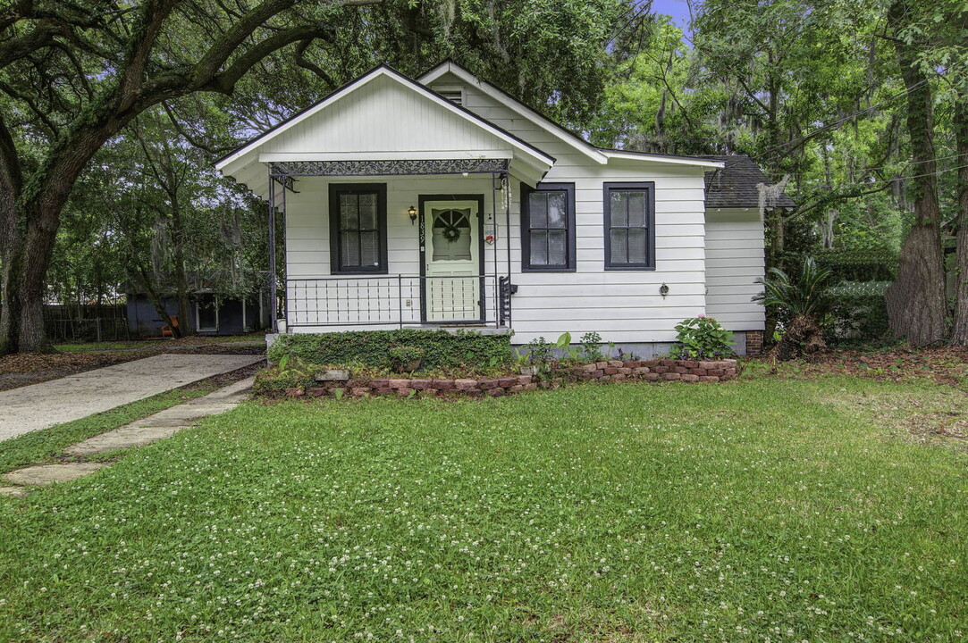 1839 Elsey Dr in Charleston, SC - Building Photo