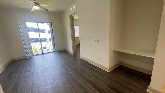 10840 NW 79th St, Unit A9 in Miami, FL - Building Photo - Building Photo