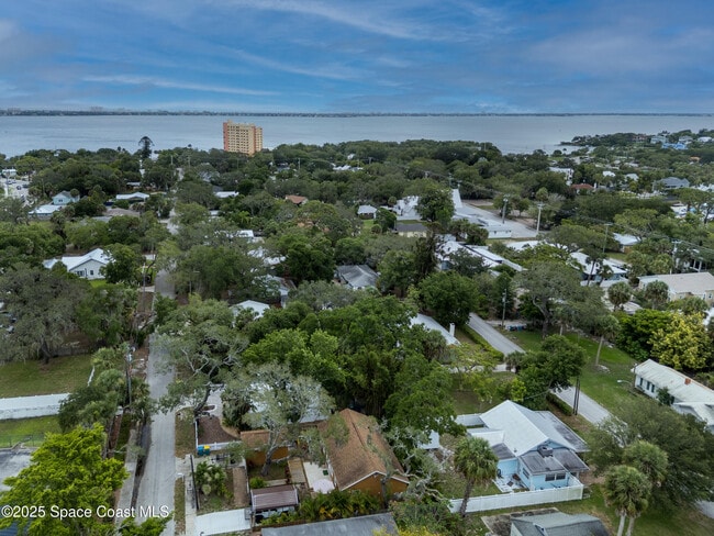 702 Shady Ln in Melbourne, FL - Building Photo - Building Photo
