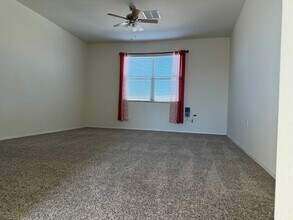 3090 N Lainey Ln in Buckeye, AZ - Foto de edificio - Building Photo