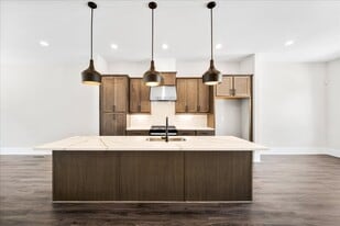 2443 Sycamore Rd NW in Atlanta, GA - Building Photo