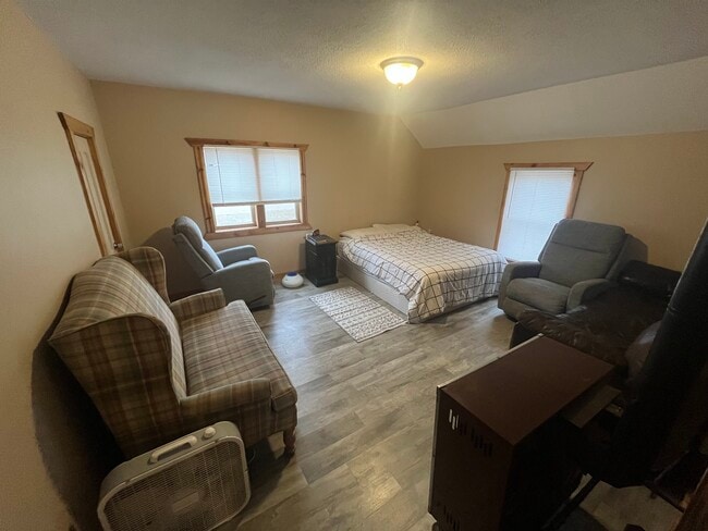 property at 320 Pacific Ave W