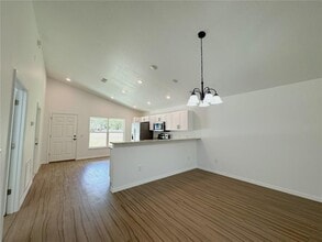 8789 E Albertson Ct in Floral City, FL - Building Photo - Building Photo