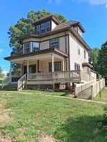 1004 Butler Ave, Unit Apt 3 in New Castle, PA - Building Photo