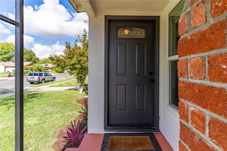 1649 Crestview Ave in San Bernardino, CA - Foto de edificio - Building Photo