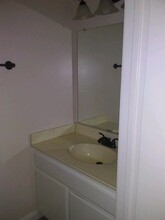 831 N Corvette Dr in Ontario, CA - Building Photo - Building Photo