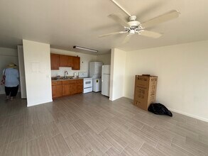 1993 S Kihei Rd, Unit 204 in Kihei, HI - Building Photo - Building Photo