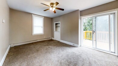 239 Vine St-Unit -4 in Delanco, NJ - Building Photo - Building Photo