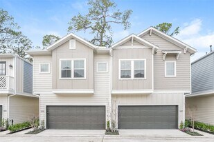 5117 Royal Heath Dr in Houston, TX - Building Photo