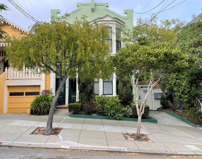 property at 3986 Cesar Chavez St
