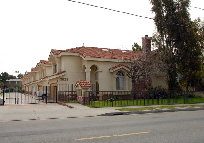 3628 Cogswell Rd in El Monte, CA - Building Photo - Building Photo