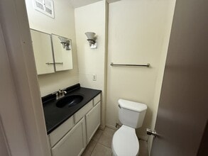 9010 N 95th St in Milwaukee, WI - Building Photo - Building Photo