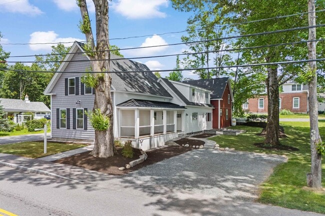 40 Rush Rd in Henniker, NH - Building Photo - Building Photo